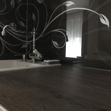 Lux New White Apartment Νόβι Σαντ Εξωτερικό φωτογραφία